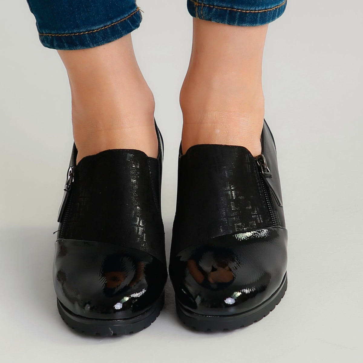 Comfelle™ Women's Heeled Moccasins