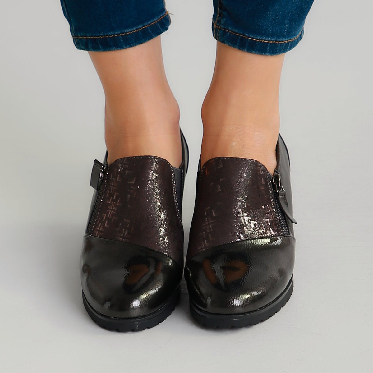Comfelle™ Women's Heeled Moccasins