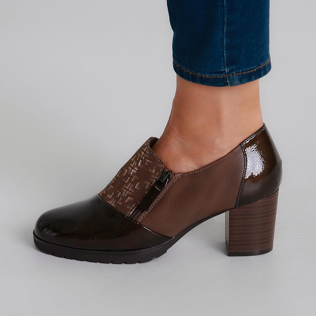 Comfelle™ Women's Heeled Moccasins