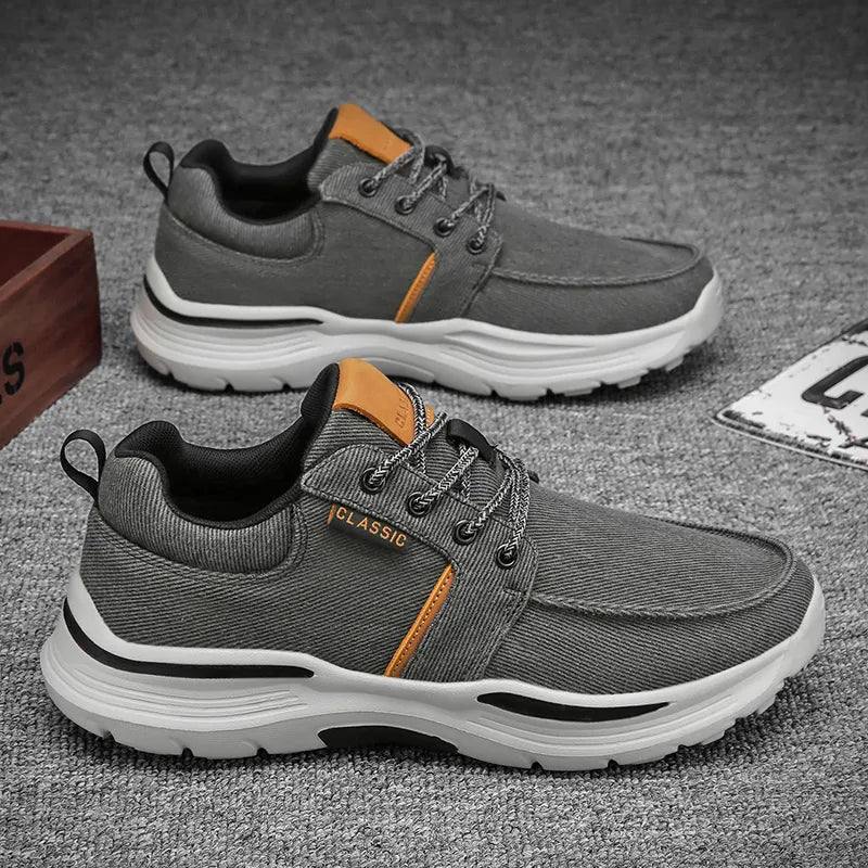 Trailyn™ Lightweight Canvas Sneakers