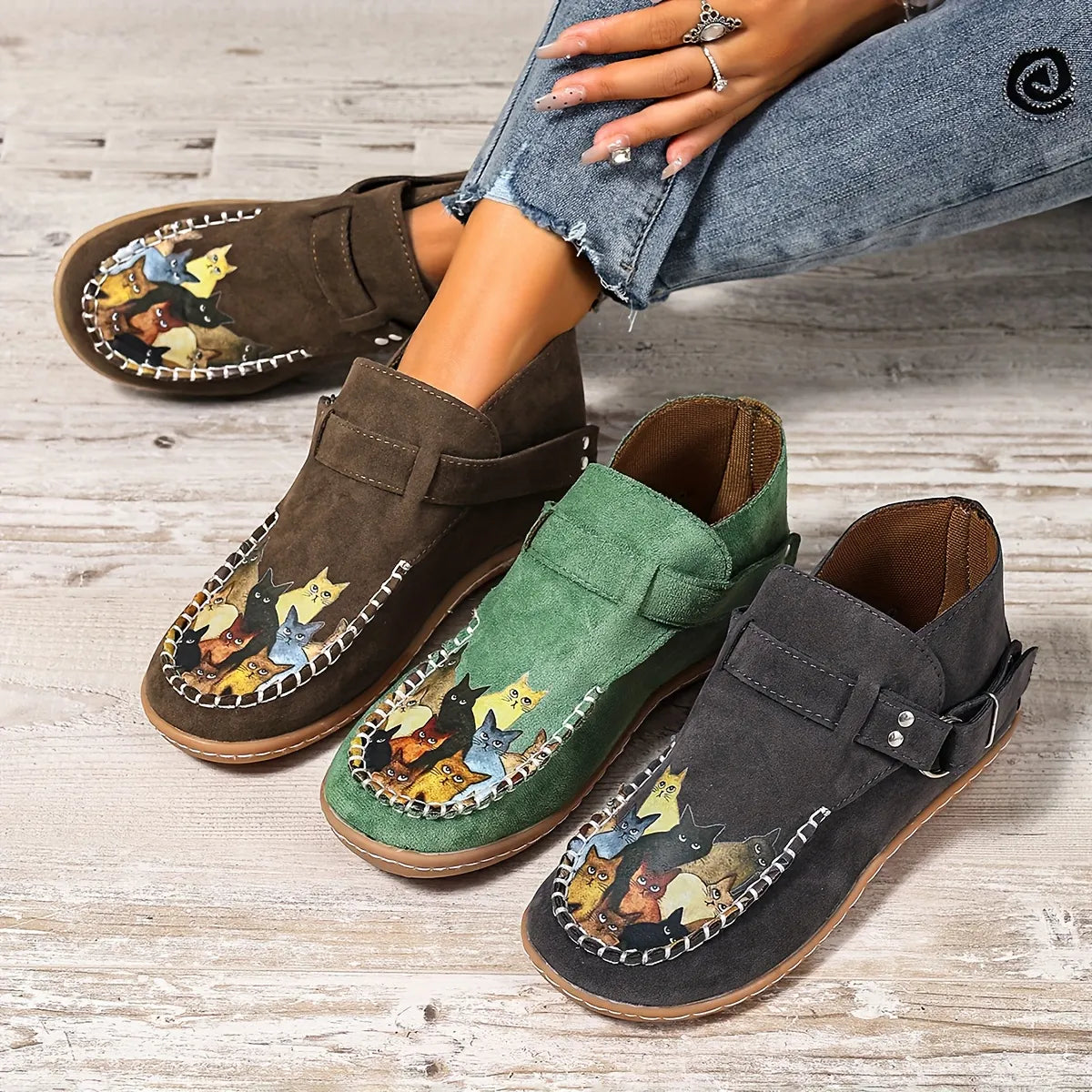 Catelle Women's Cat-Embroidered Slip-On Shoes