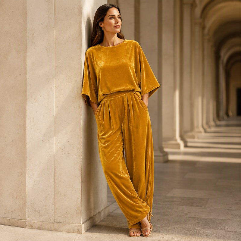 Velorah™ Women's Velvet Lounge Set